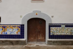 El Mas de Dalt, a la finca del Mas Roger