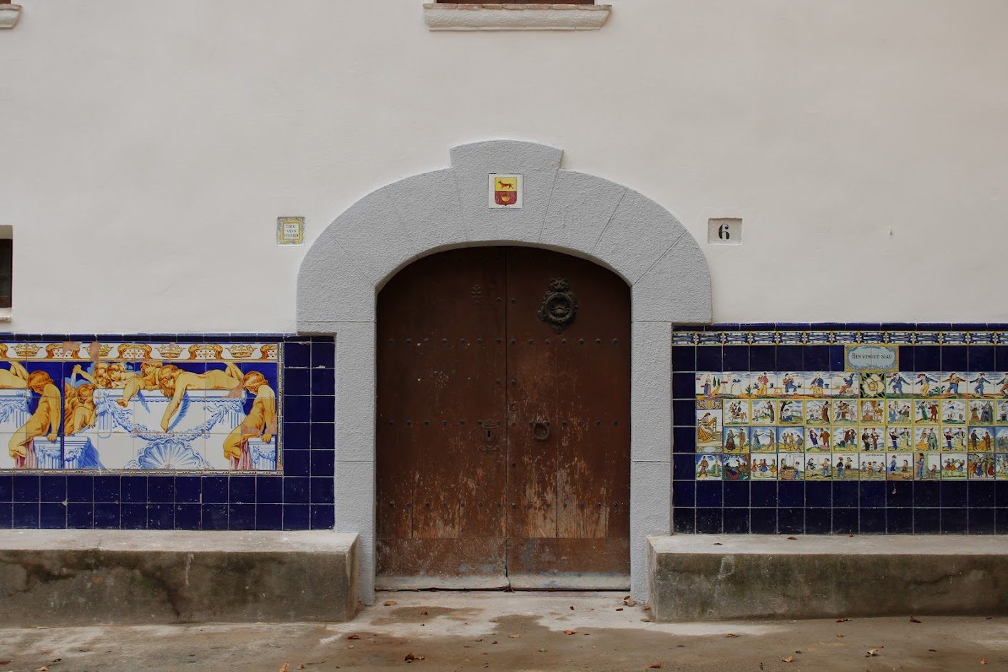 El Mas de Dalt, a la finca del Mas Roger