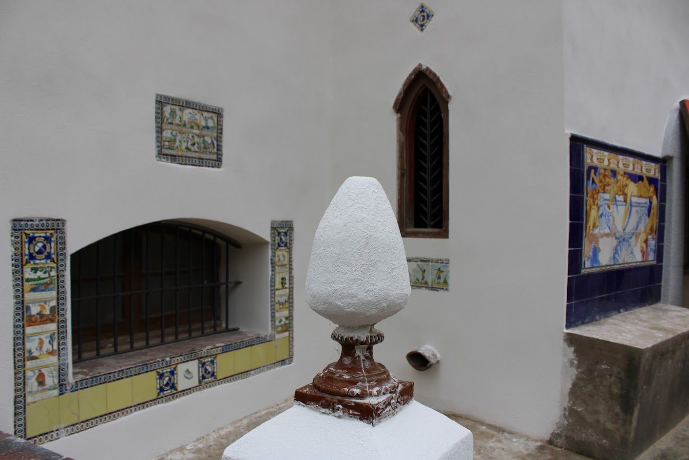 El Mas de Dalt, a la finca del Mas Roger