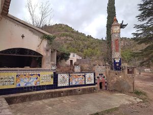 El Mas de Dalt, a la finca del Mas Roger