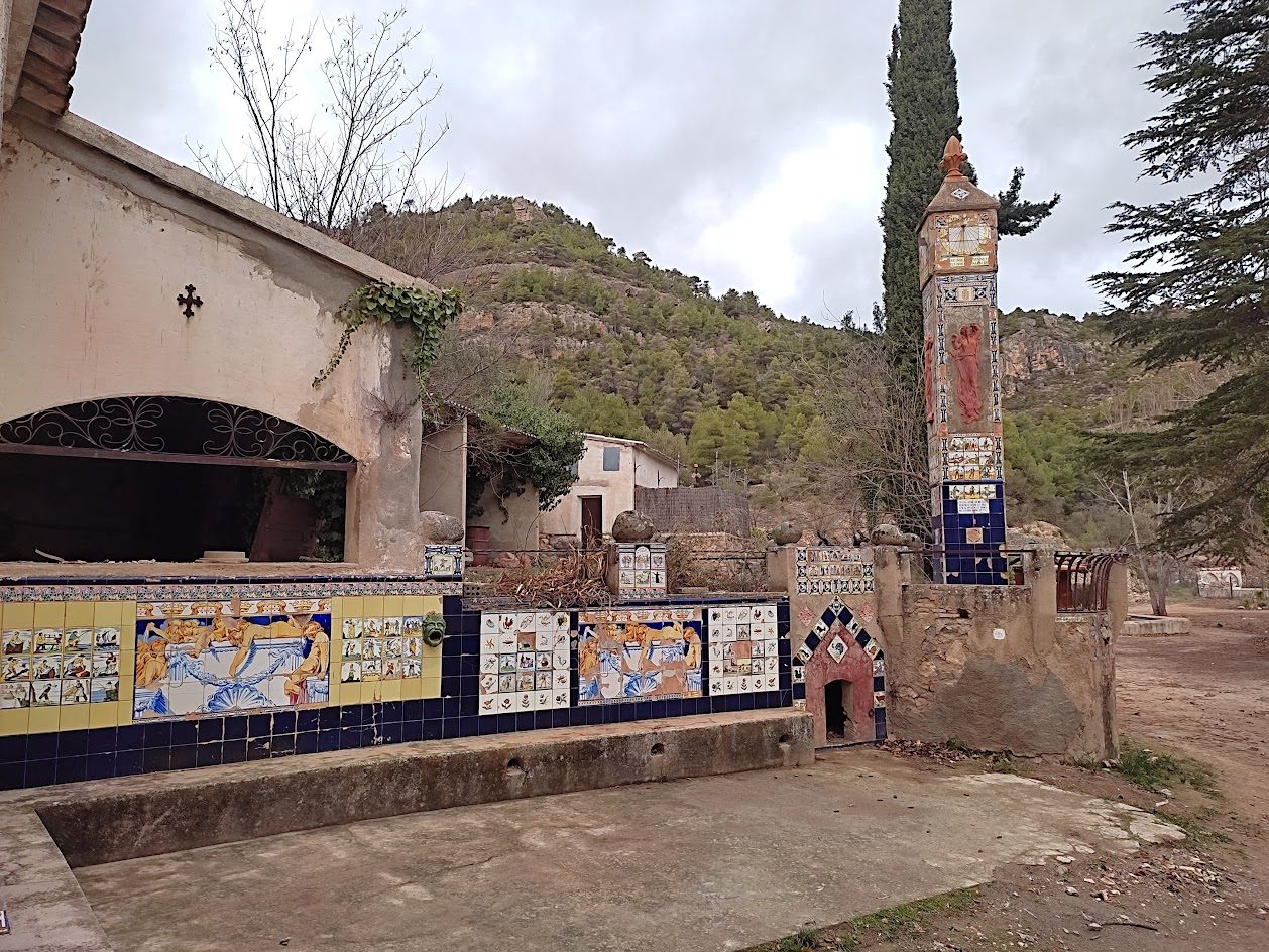 El Mas de Dalt, a la finca del Mas Roger