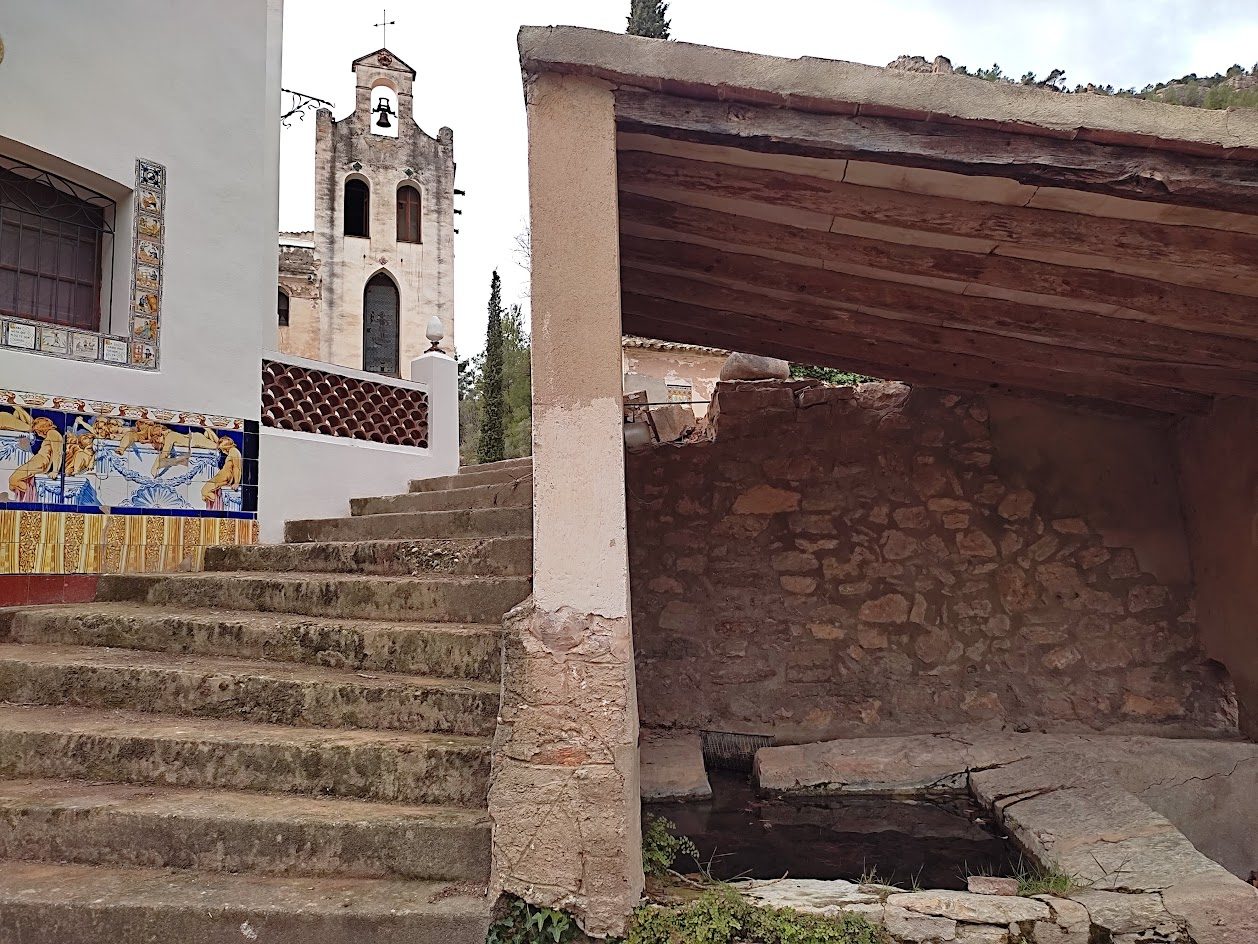 El Mas de Dalt, a la finca del Mas Roger
