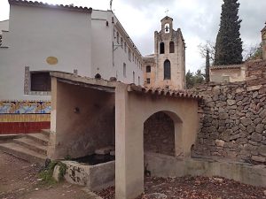 El Mas de Dalt, a la finca del Mas Roger