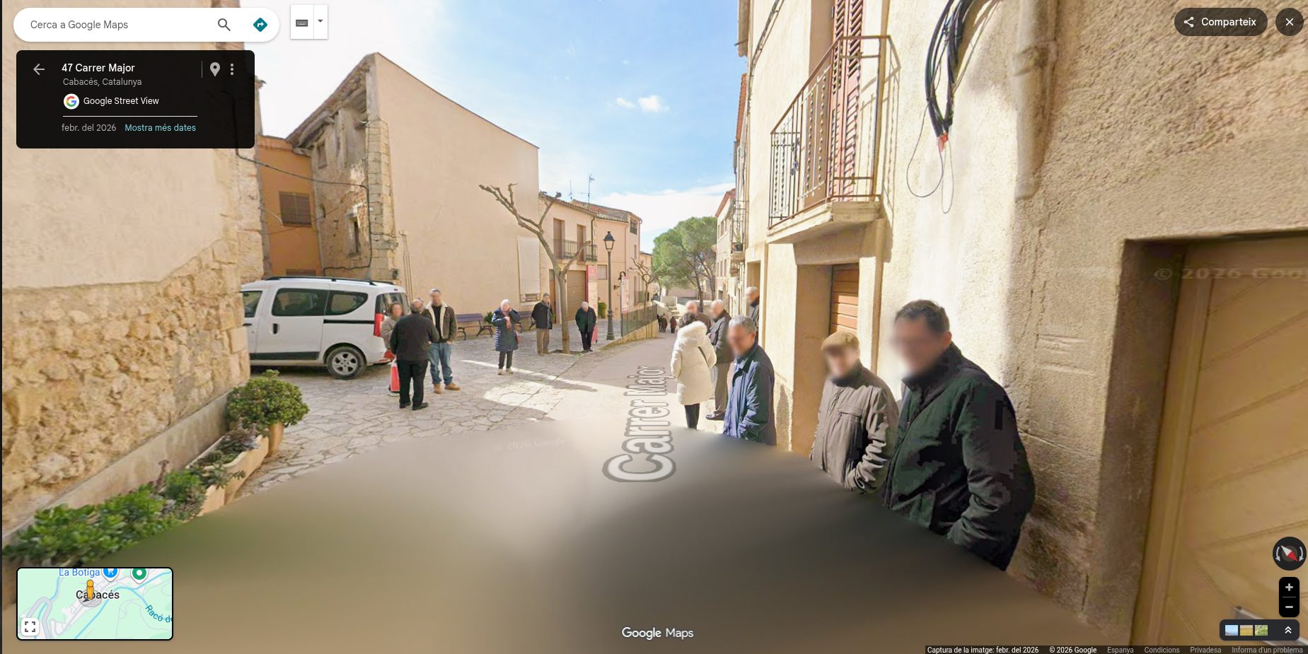 Googel Maps captura el moment de sortir de missa